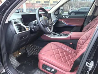 Фото BMW X5 2025