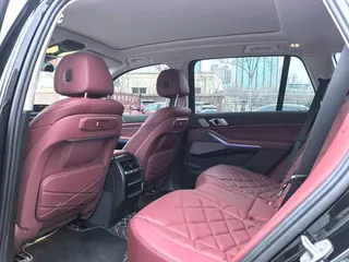 Фото BMW X5 2025