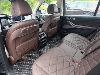 Фото BMW X5 2025