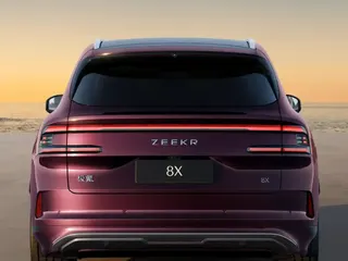 Фото Zeekr 8X 2026