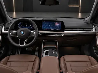 Фото BMW X1 2025