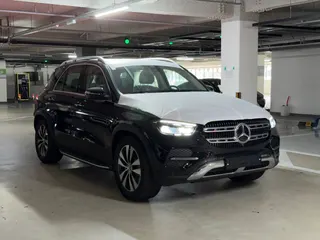 Фото Mercedes-Benz GLE 2026