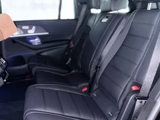 Фото Mercedes-Benz GLS 2026