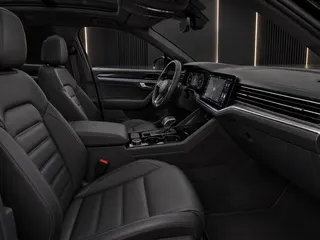 Фото Volkswagen Touareg 2025