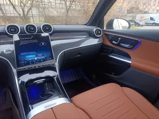 Фото Mercedes-Benz GLC 2025