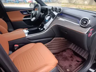 Фото Mercedes-Benz GLC 2025